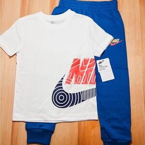 Nike Boys T-shirt and Jogger Set
